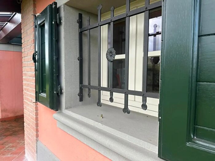 Casa con 5 locali in vendita in Empoli