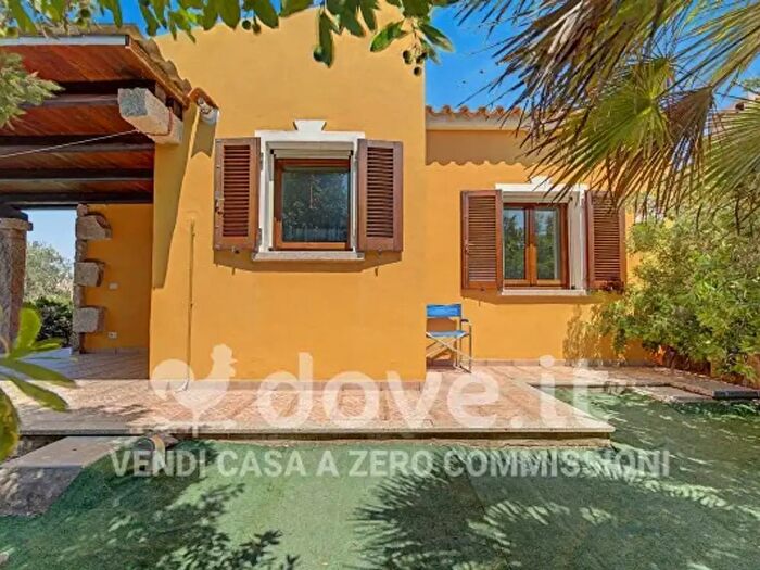 Casa trilocale in vendita in Via Ponente, Santa Teresa Gallura