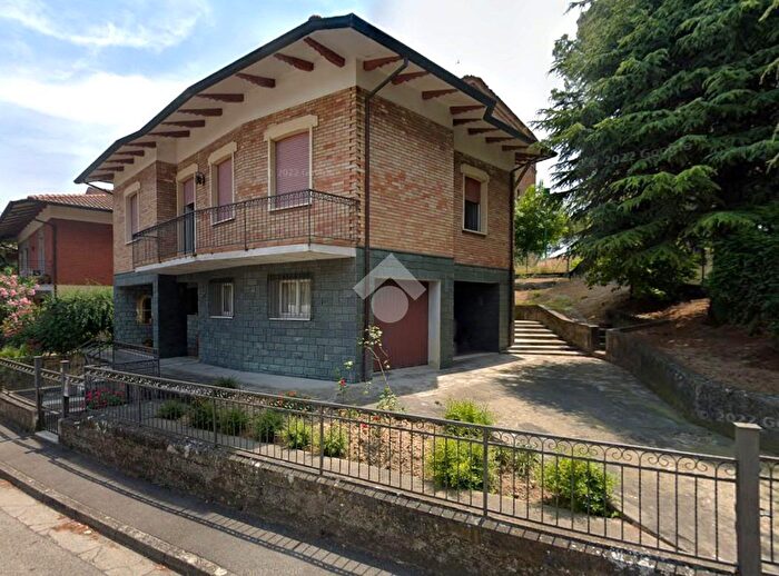 Casa quadrilocale in vendita in Via Liguria, Cesena