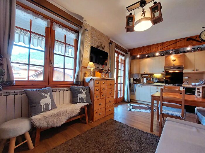 Appartamento bilocale in affitto in Via Risorgimento, Castione Della Presolana