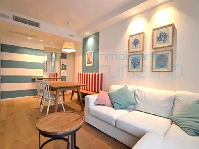 Appartamento trilocale in vendita in Riccione