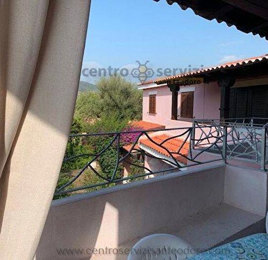 Appartamento bilocale in affitto in Via Li Menduli, Centro, San Teodoro