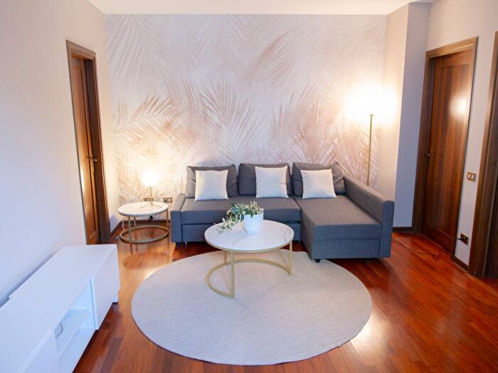 Appartamento con 6 locali in affitto in Via San Francesco, Santa Sofia Altinate, Padova