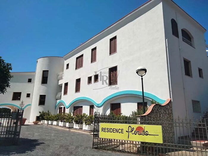 Appartamento in vendita in Via Sparvasile Bonifati, Bonifati