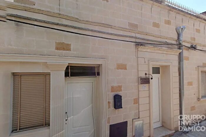 Casa trilocale in vendita in Via Grimaldi Bernardino Latiano Brindisi Latiano, Latiano