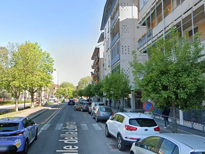 Appartamento quadrilocale in affitto in Via Bernardino da Feltre, Pavia