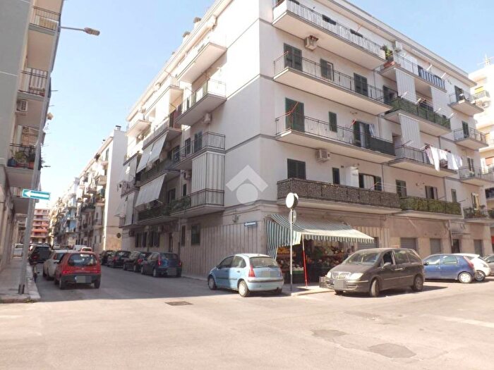Appartamento trilocale in vendita in Via G Monterisi, Bisceglie
