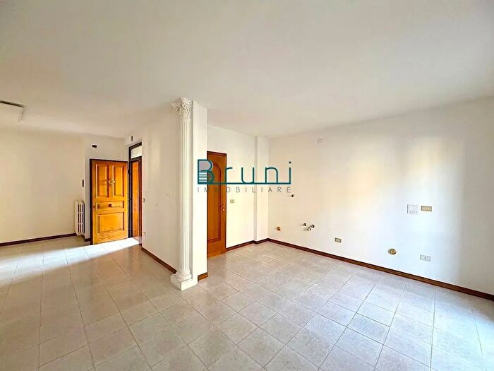 Appartamento quadrilocale in vendita in Via Val Tiberina, San Benedetto Del Tronto