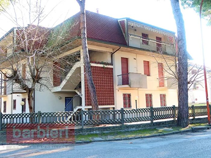 Appartamento trilocale in affitto in Via Cerere, Cervia