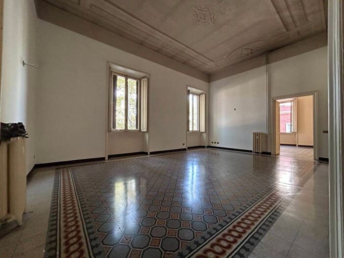 Appartamento quadrilocale in affitto in Lungotevere Raffaello Sanzio, Trastevere, Roma
