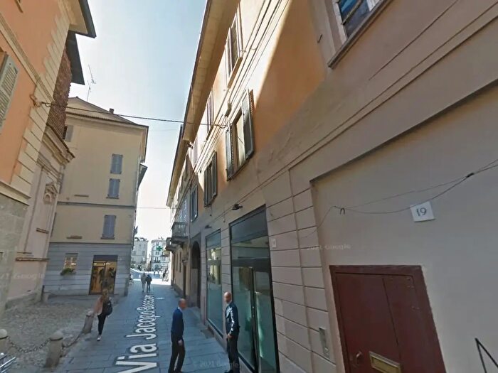 Appartamento bilocale in affitto in Via Jacopo Bossolaro, Pavia