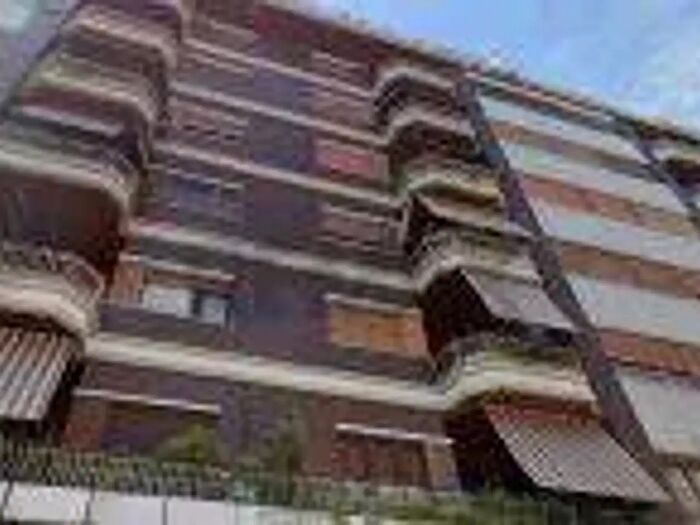 Appartamento quadrilocale in vendita in Via Eusebio Chini, Roma