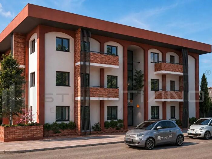Appartamento trilocale in vendita in Via Umberto Nobile Snc, Rende