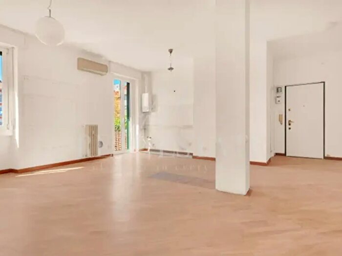 Appartamento bilocale in vendita in Via Caccialepori, Milano