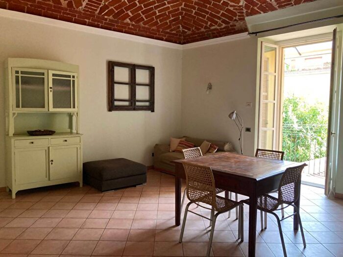 Appartamento trilocale in affitto in Piazza Italia, Centro, Acqui Terme