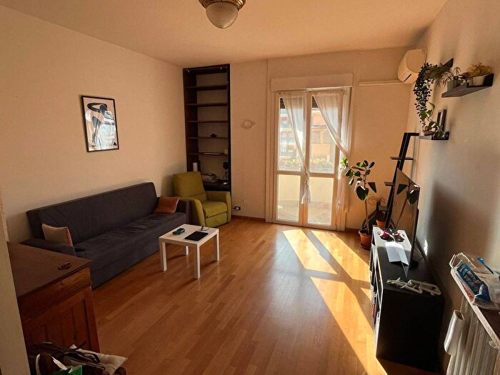Appartamento trilocale in affitto in Viale Giuseppe Verdi, Musicisti, Modena