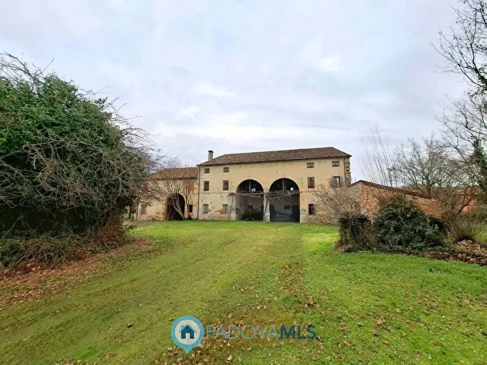 Casa con 5 locali in vendita in Via San Francesco, Rovolon