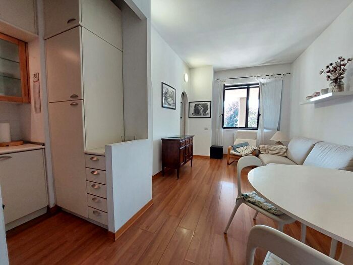 Appartamento bilocale in vendita in Via Angelo Ramazzotti, Monza