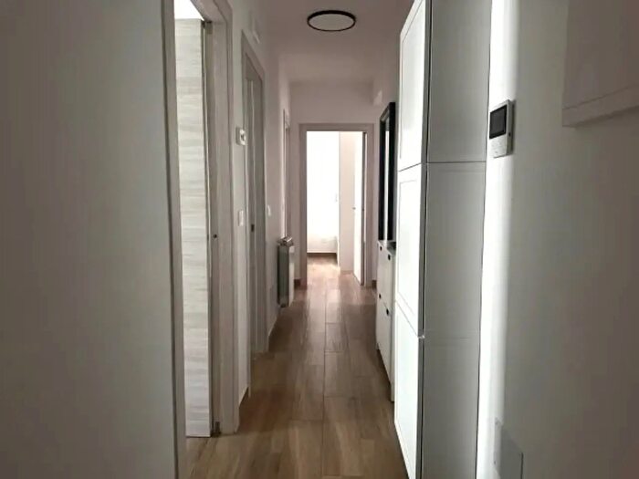 Appartamento trilocale in vendita in Via Tenente Siro Brigiano, Milazzo
