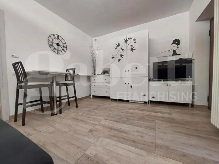 Appartamento monolocale in affitto in Via Lodovico Il Moro, Milano