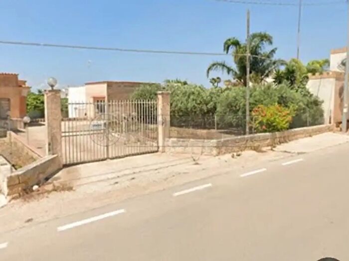 Casa con 6 locali in vendita in Marsala