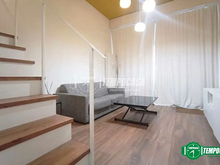 Appartamento bilocale in vendita in Via Savona, Milano