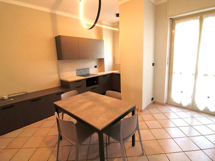 Appartamento trilocale in affitto in Corso Orbassano, Mirafiori Nord, Torino