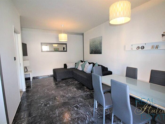 Appartamento trilocale in affitto in Via Emilio Mangini, Centro, Montoggio