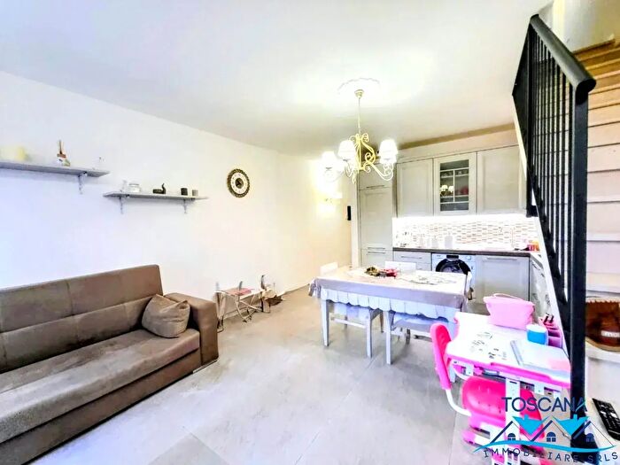 Appartamento trilocale in vendita in Firenze