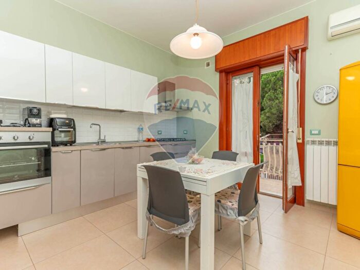 Appartamento con 5 locali in affitto in via corsica, Grottasanta Tunisi, Siracusa