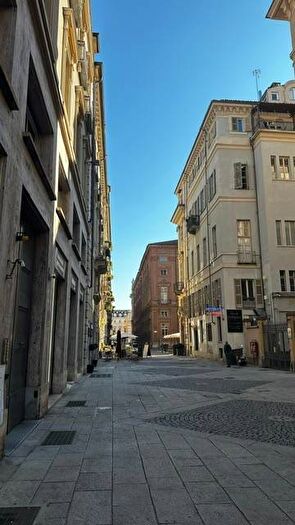 Appartamento trilocale in affitto in Via Cesare Battisti, Via Roma, Torino