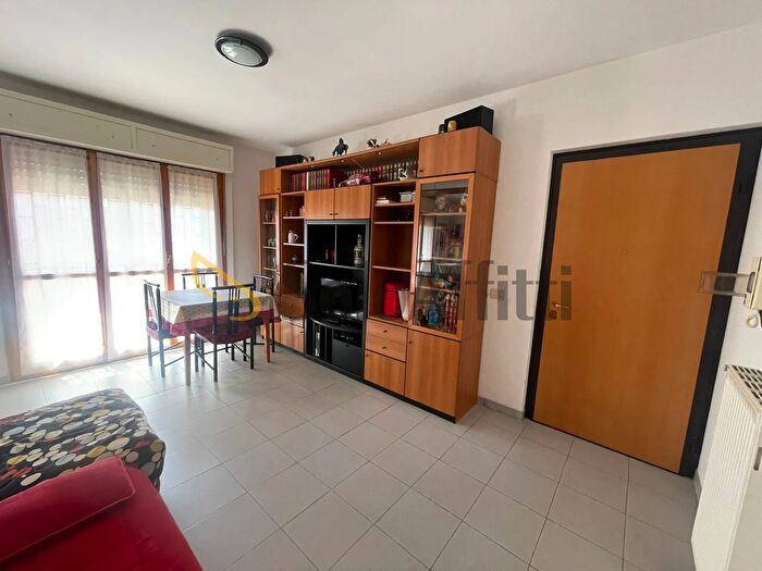 Appartamento bilocale in affitto in Via Tinozzi, Nettuno