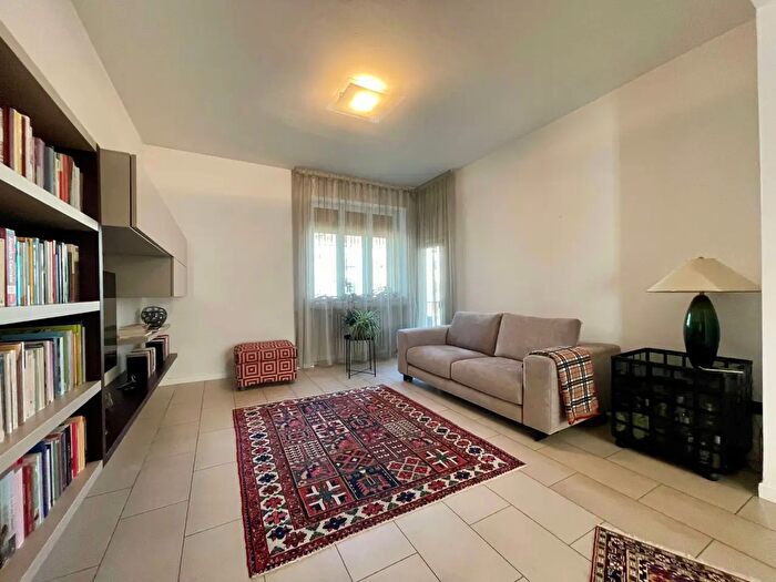 Appartamento con 5 locali in vendita in Verona