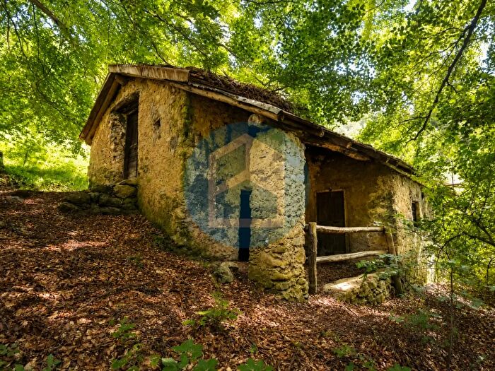 Casa bilocale in vendita in Località Strada dei Monti, Lozio