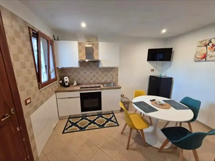 Appartamento monolocale in affitto in Via Coriolano, Napoli