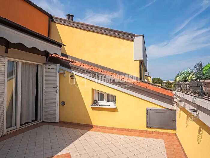 Appartamento monolocale in vendita in Via Moretto, Sirmione