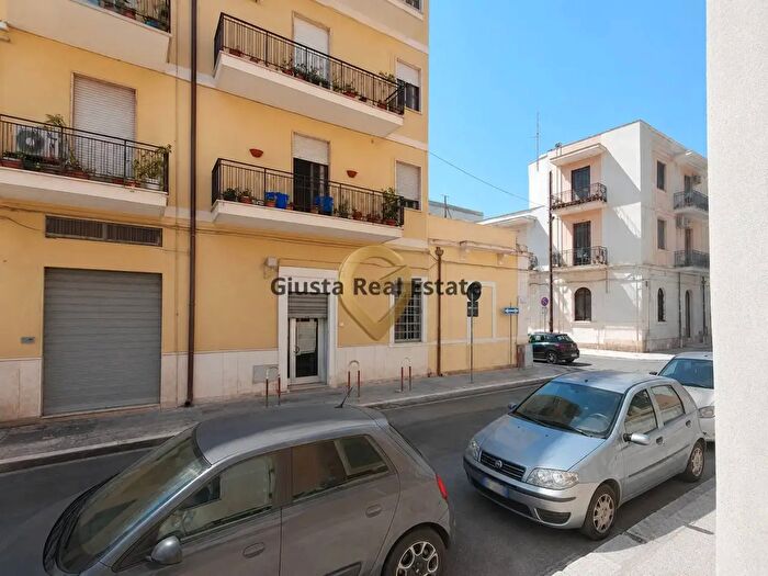 Appartamento trilocale in vendita in Via Giovanni XXIII b, Brindisi