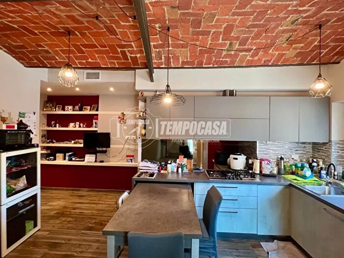 Appartamento trilocale in vendita in Corso Casale, Torino