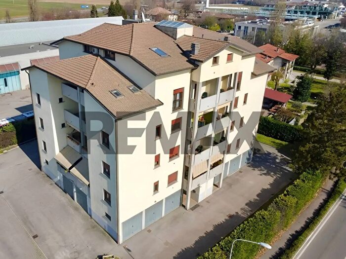 Appartamento trilocale in vendita in Via del Chionso, Reggio nell'Emilia