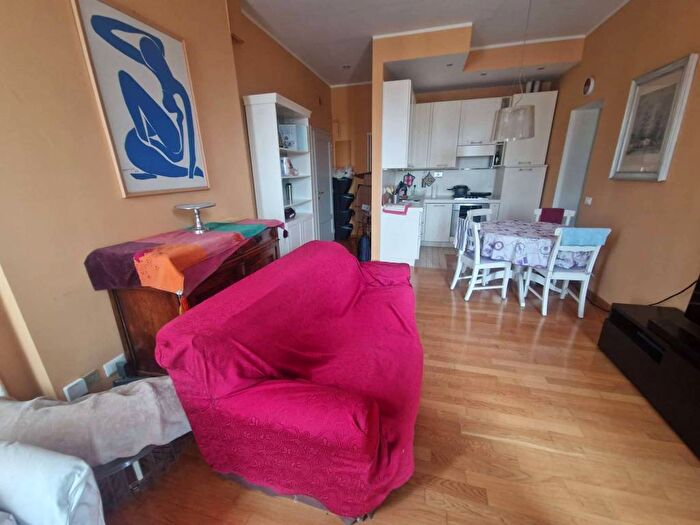 Appartamento trilocale in affitto in Piazza dei Martiri, Marconi, Bologna