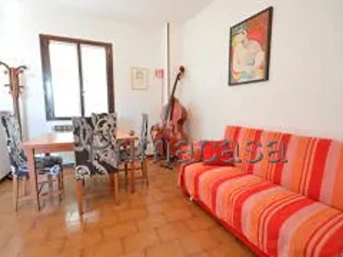 Appartamento trilocale in vendita in Via Pulciano Gaino a, Toscolano Maderno