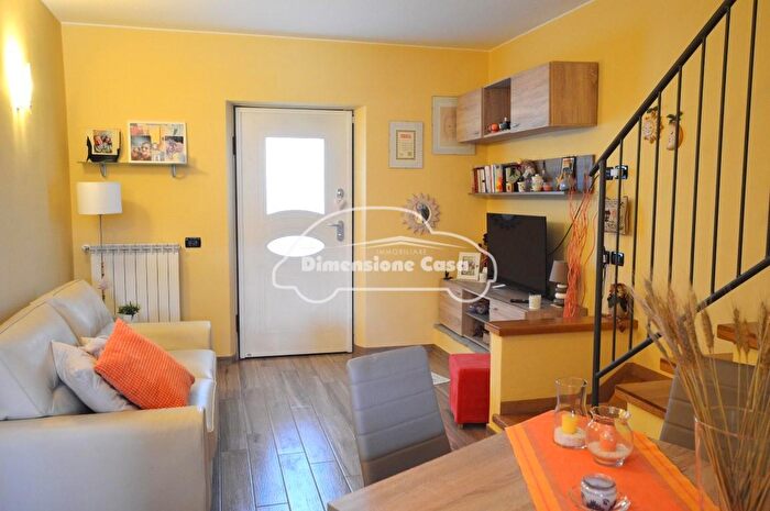 Casa quadrilocale in vendita in Capannori