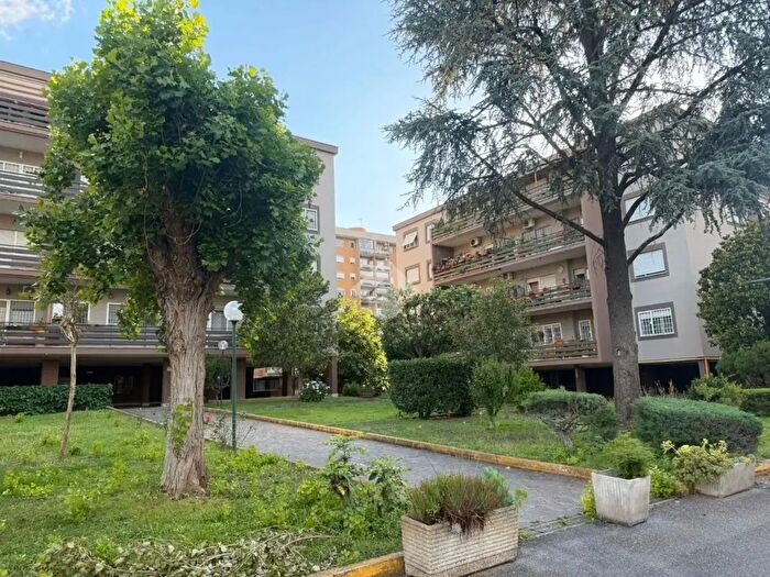 Appartamento bilocale in vendita in Viale Bruno Pelizzi, Roma