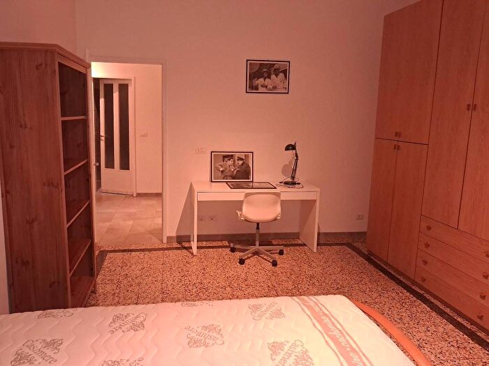 Appartamento trilocale in affitto in Via Barletta, Santa Rita, Torino