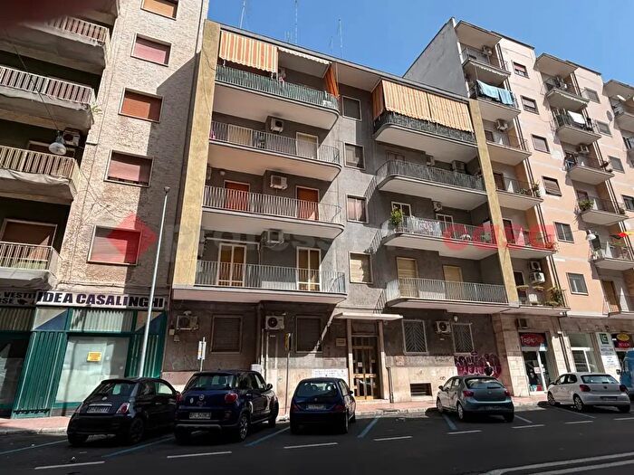 Appartamento trilocale in vendita in Via Cesare Battisti, Taranto
