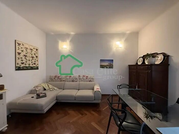 Appartamento trilocale in vendita in Via Federico Barbarossa, Lodi