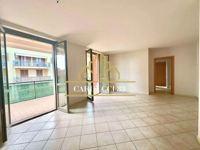 Appartamento trilocale in vendita in Tortona