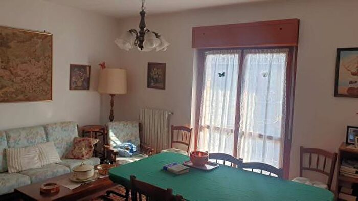 Appartamento quadrilocale in vendita in Allerona