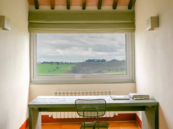 Appartamento quadrilocale in vendita in Tenimenti dAlessandro, Cortona