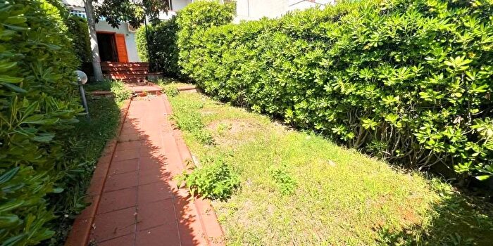 Appartamento quadrilocale in vendita in Via Raffaele Sanseverino, Scalea